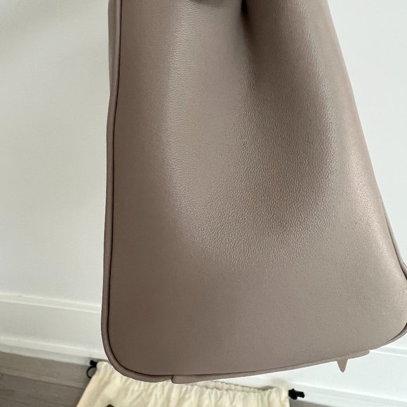 Brand New Fendi Mini Peekaboo bag - Picture 3 of 13